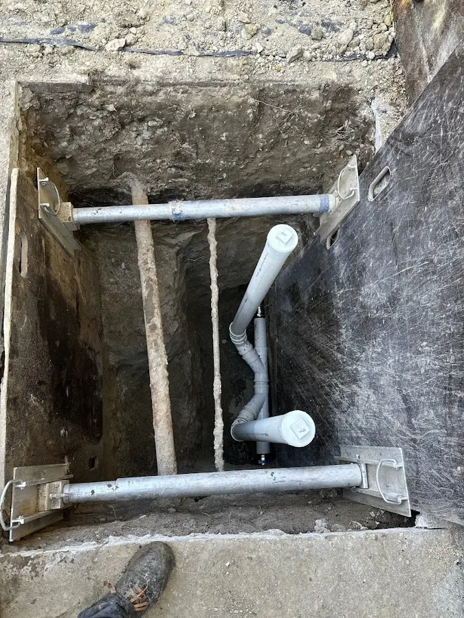 Experienced plumber completing Drain Cleaning work in Nashua